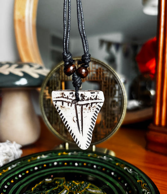 Tooth Shaped Designed Necklace