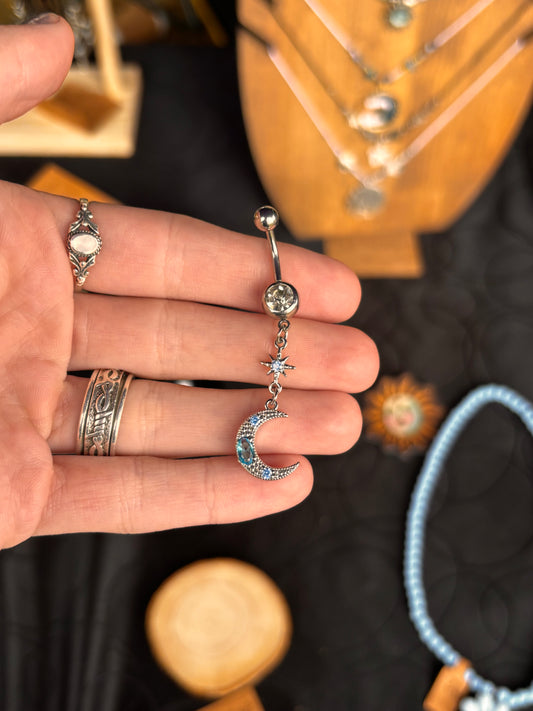 Blue zircon moon belly bar