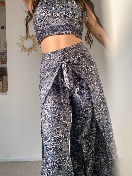 Silky Paisley Print Halter Top Set