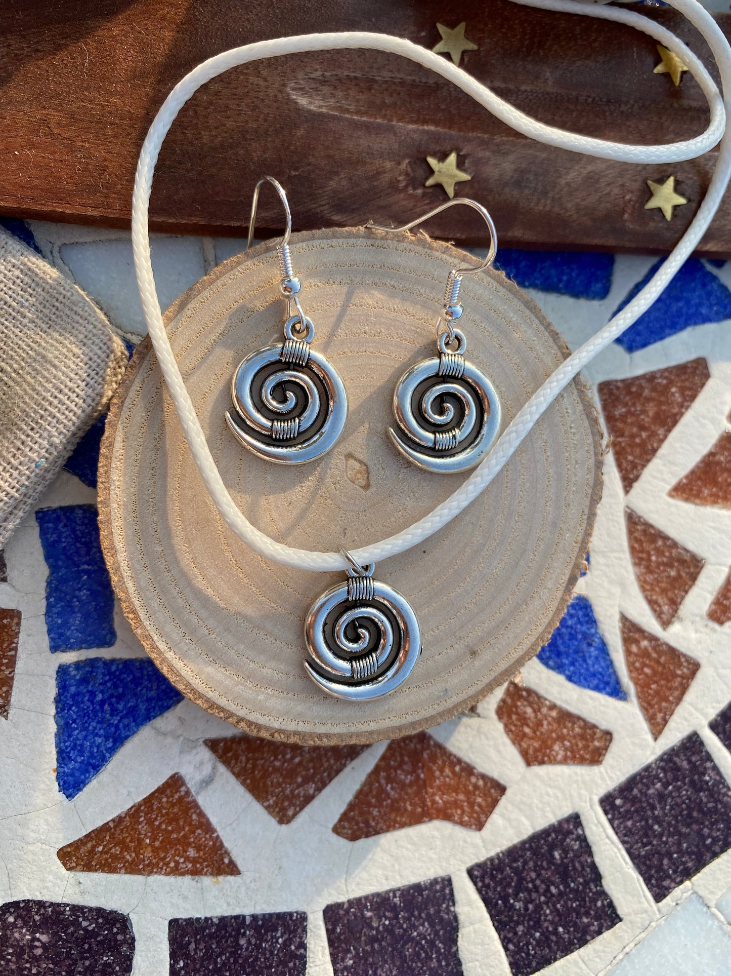 Spiral Silver Set