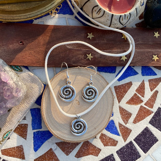 Spiral Silver Set